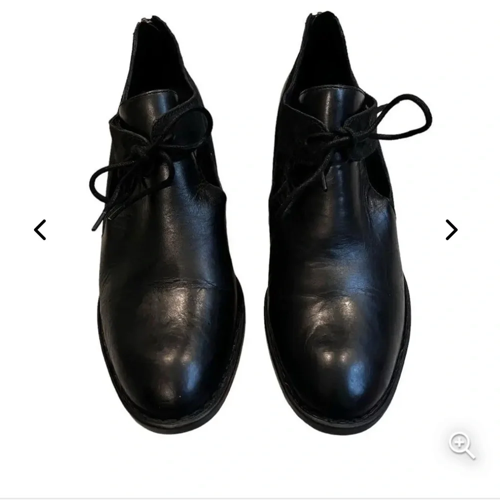 Born Celia Cutout Black Leather Booties, Sz:9.5
